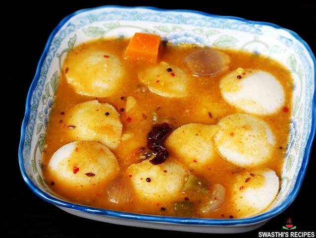 Mini Sambar Idli (6 Nos)