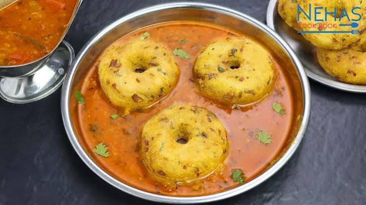 Sambar Vada (1 Nos)